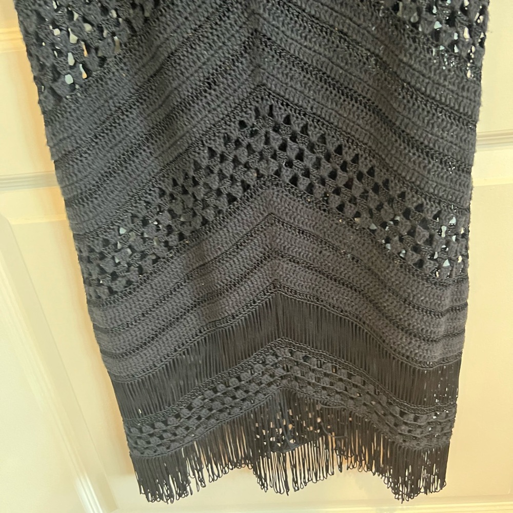 Karen Millen vintage black crochet dress with fringe - Picture 5 of 13